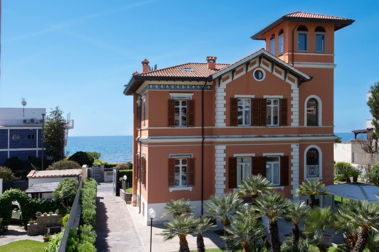 Palazzo Moresco Santa Marinella Ngoại thất bức ảnh